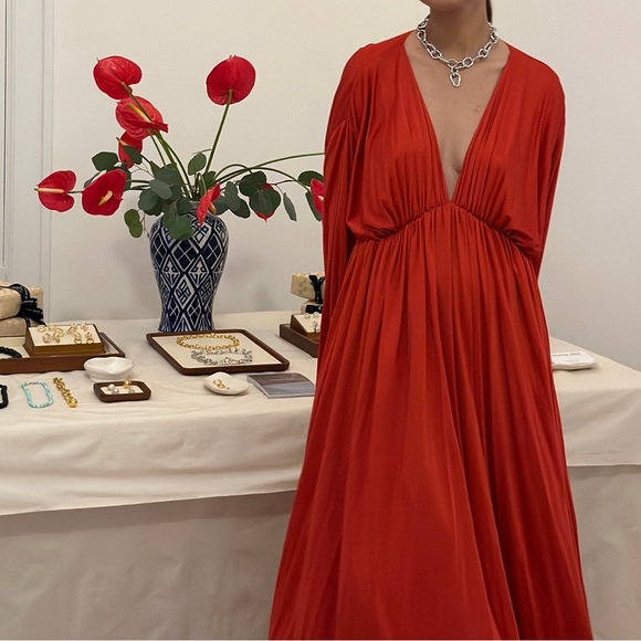 THE ROW
Sasha Gathered Satin-jersey Midi Dress in Red - Picture 5 of 6